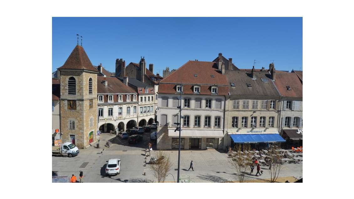 Local/bureau à vendre LONS LE SAUNIER (39)