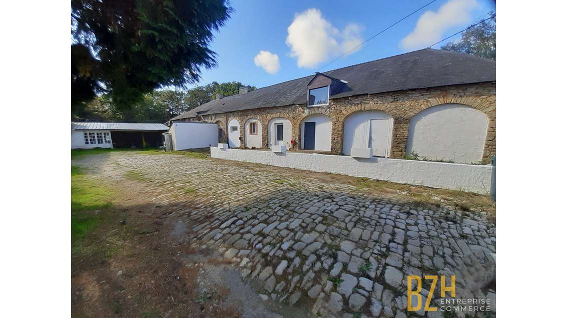 A vendre ensemble commercial 550m² à Lorient