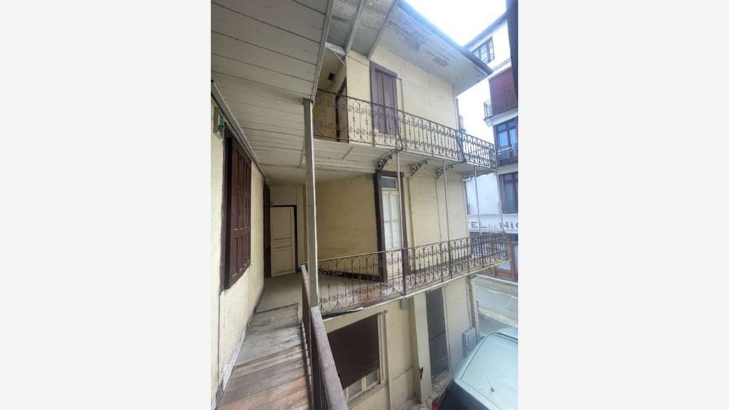 Immeuble à vendre LOURDES (65)