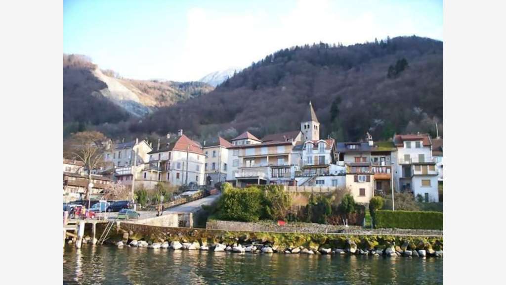 MEILLERIE - Vue lac et montagnes - À proximité d
