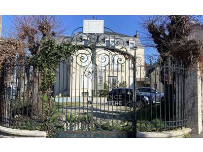 Vente Immeubles commerciaux / Mixtes à Melun