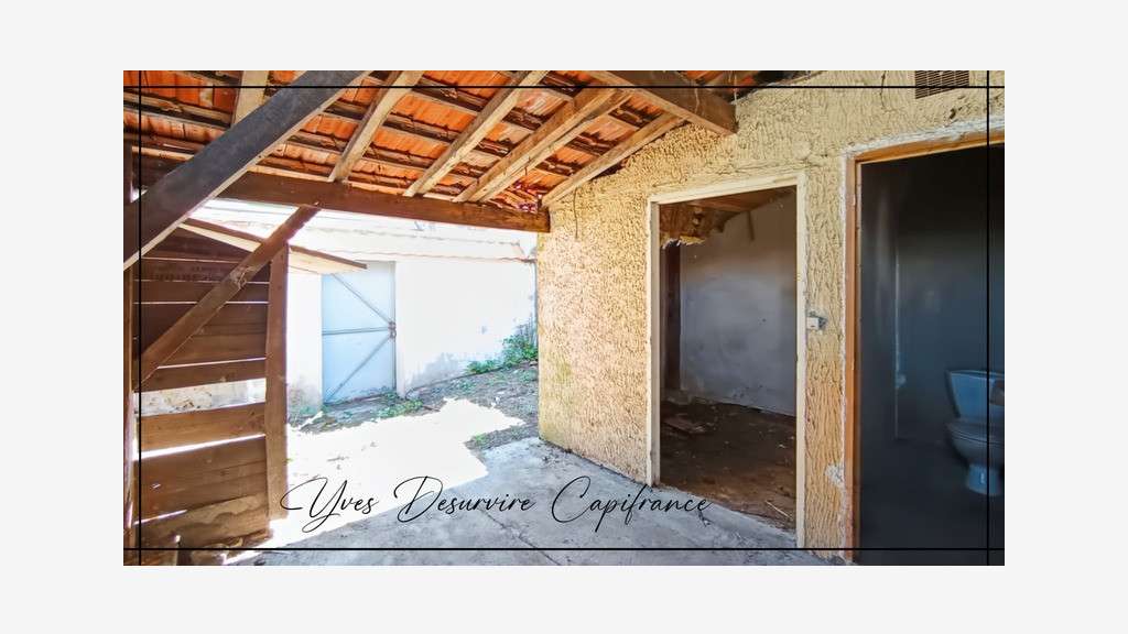 Local/bureau à vendre à Miramont de Guyenne (47)