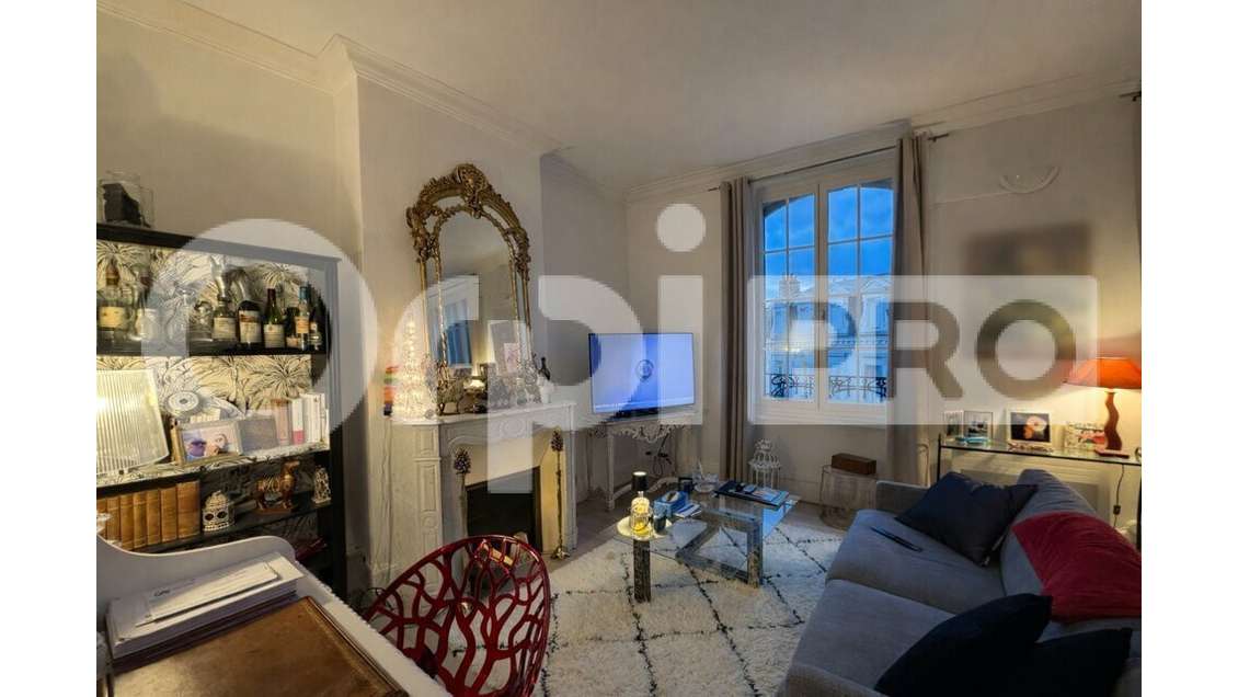 AV immeuble de rapport spécial invest à Montluçon