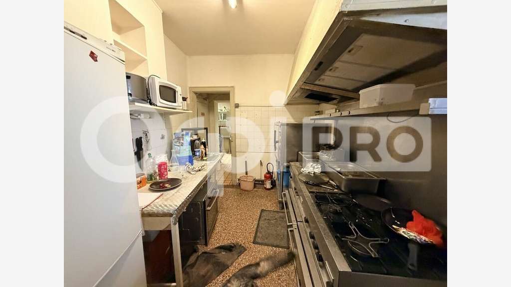 Immeuble commercial à vendre à Montluçon