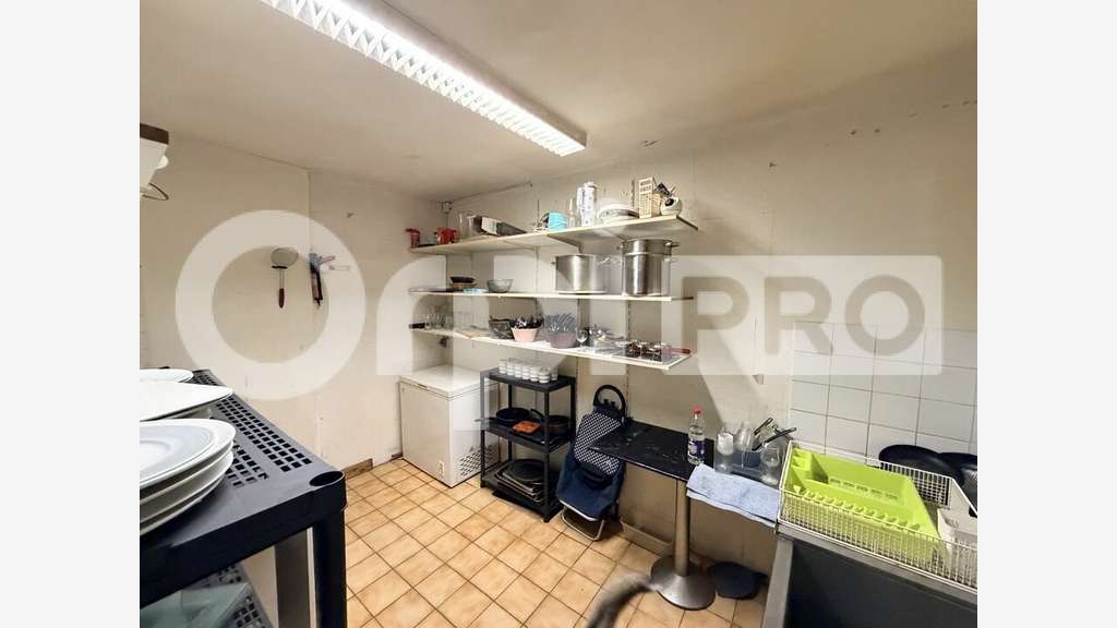 Immeuble commercial à vendre à Montluçon