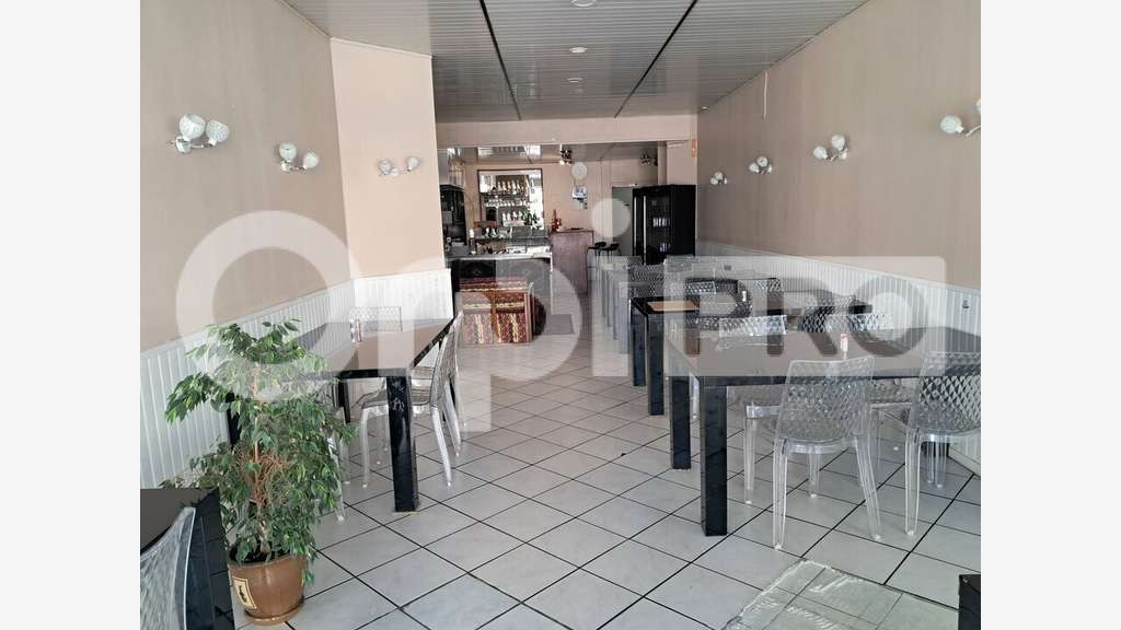 A vendre murs commerciaux de 500m² à Montluçon