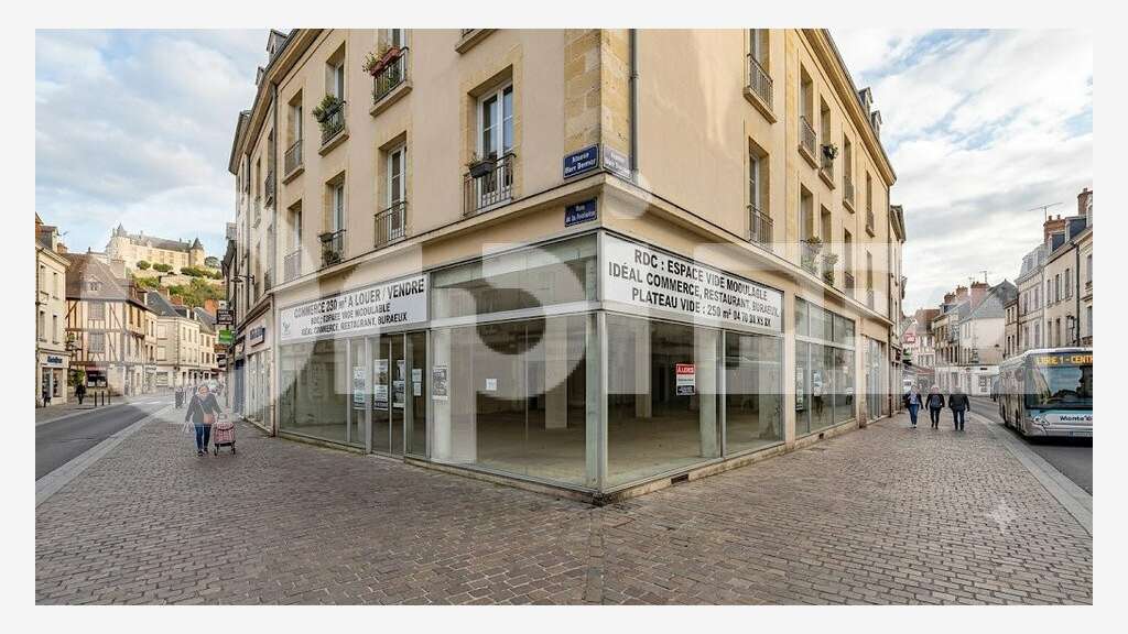 Vente local commercial 300m² + 2 apparts Montluçon