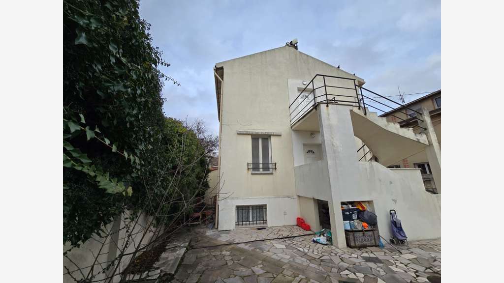 Ensemble immobilier 120m² à vendre à Montreuil 93