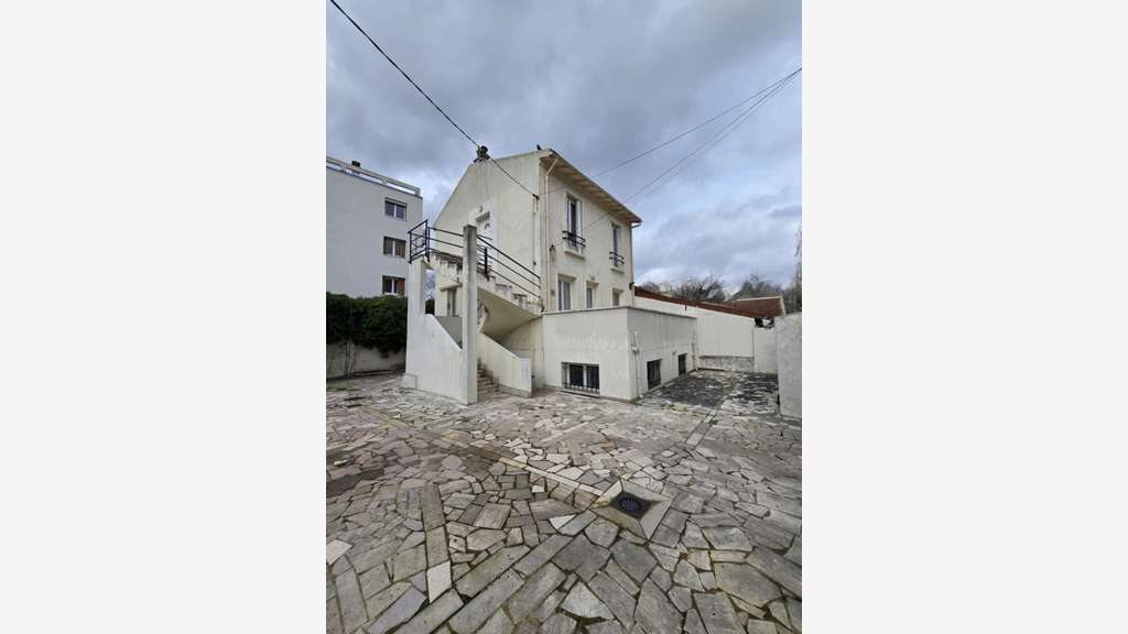 Ensemble immobilier 120m² à vendre à Montreuil 93