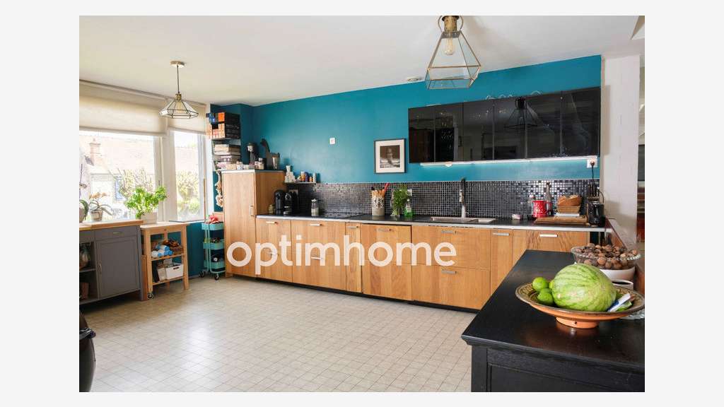 Vente loft en duplex petit immeuble mixte à Moret 