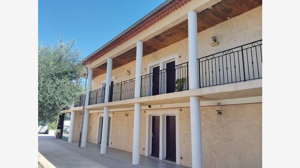 Vente ensemble d'appartements loués 06