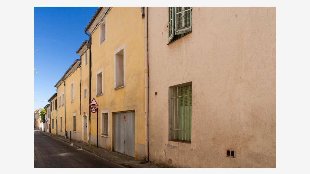 Immeuble atypique à vendre Nîmes Richelieu