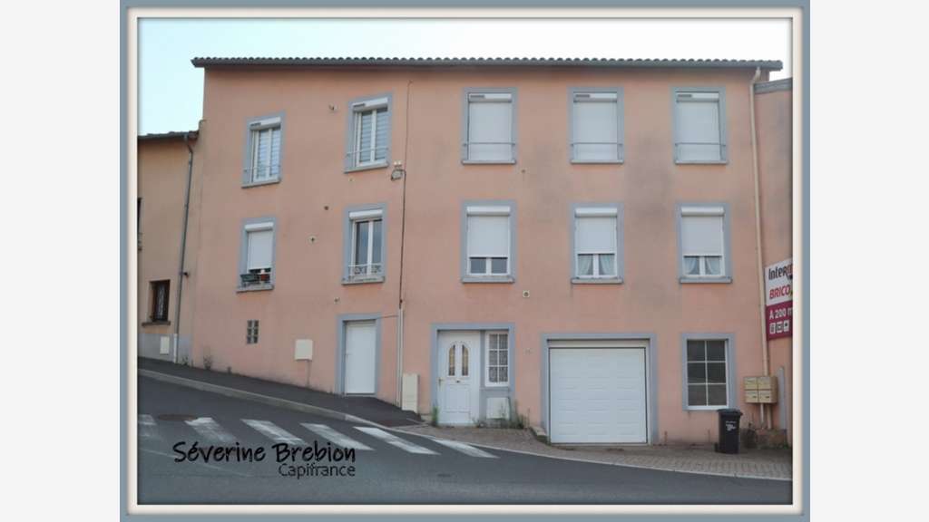 Immeuble à vendre NOIRETABLE (42), 4 
