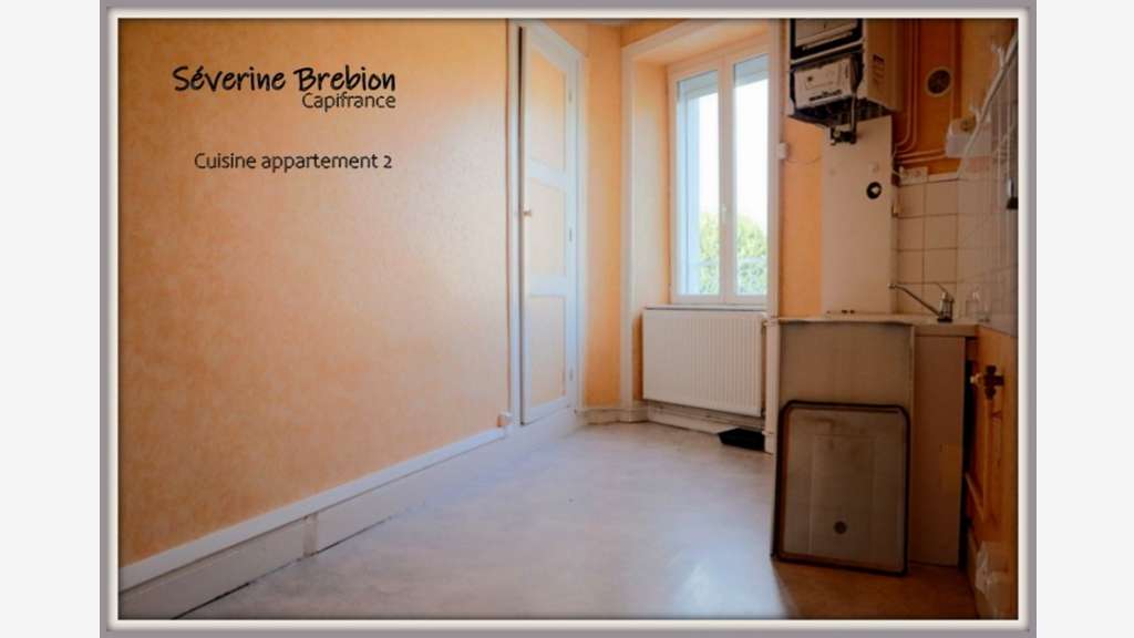 Immeuble à vendre NOIRETABLE (42), 4 