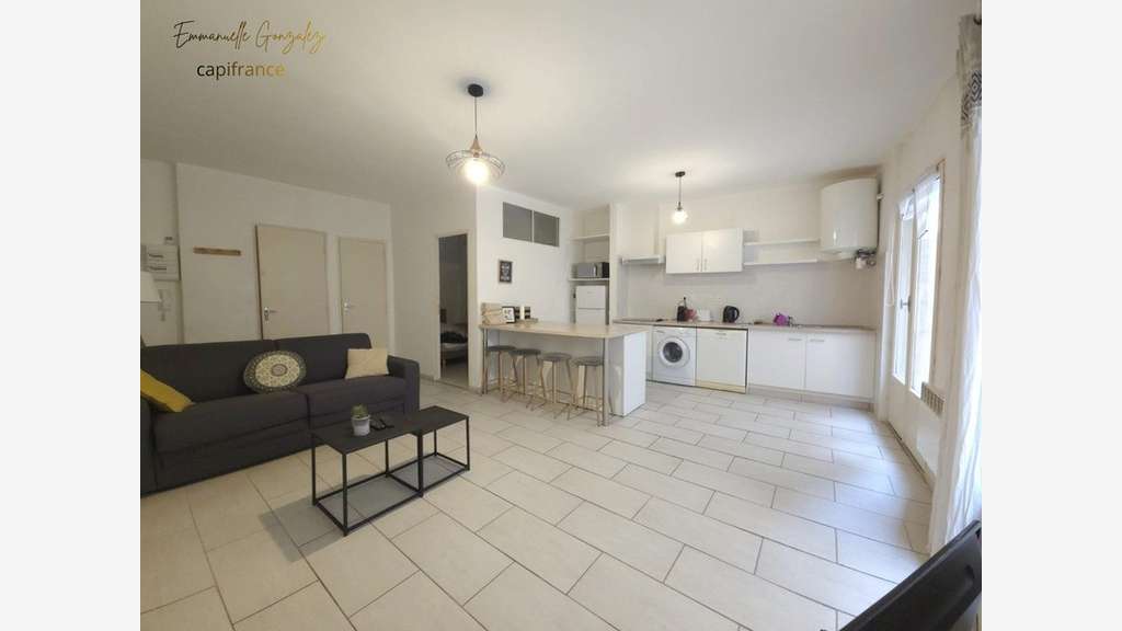 Immeuble à vendre 2 Appartements PEZENAS (34)