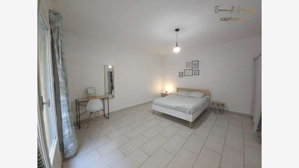 Immeuble à vendre 2 Appartements PEZENAS (34)