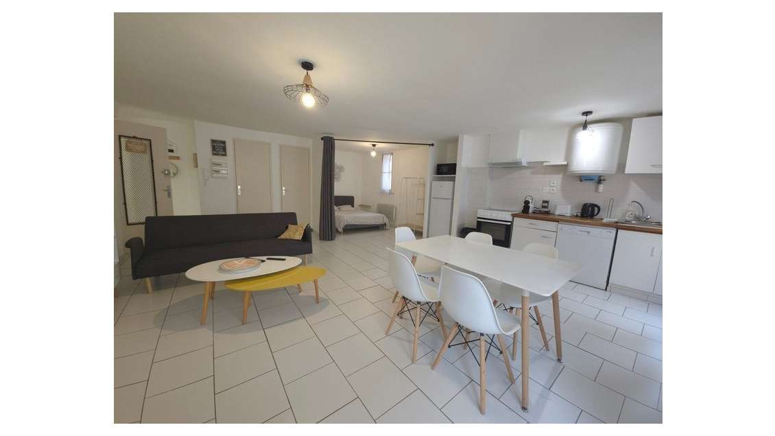 Immeuble à vendre 2 Appartements PEZENAS (34)