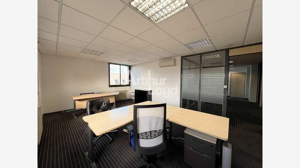 Bureaux 763m² à vendre pôle République 2 Poitiers