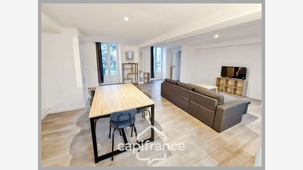 Immeuble à vendre POITIERS (86), collocation de 5 