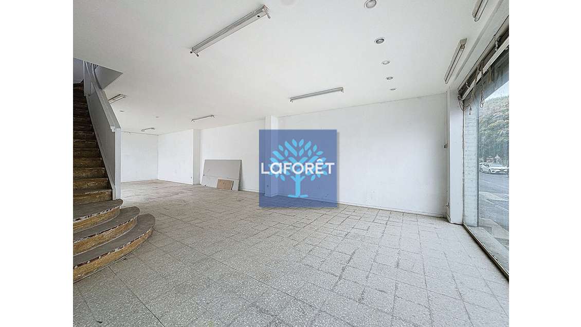 Vente immeuble de rapport sur  Quievrechain  