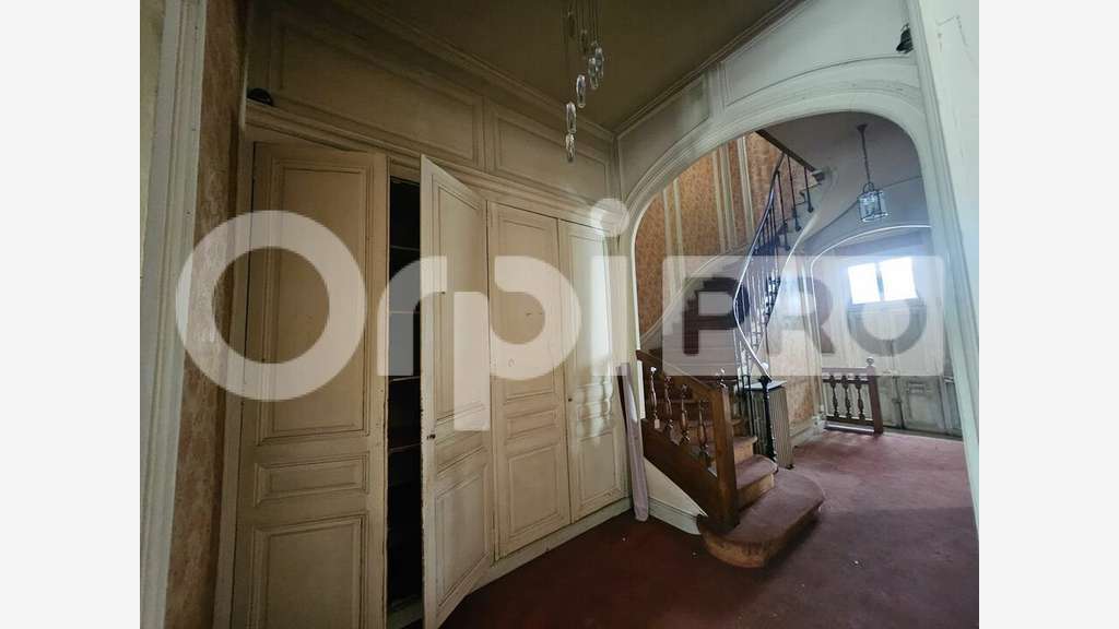 Maison de caractère 280m² à vendre Reims Bld Lundy
