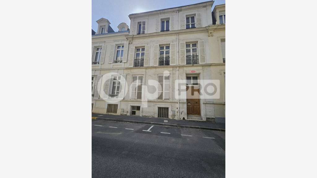 Maison de caractère 280m² à vendre Reims Bld Lundy