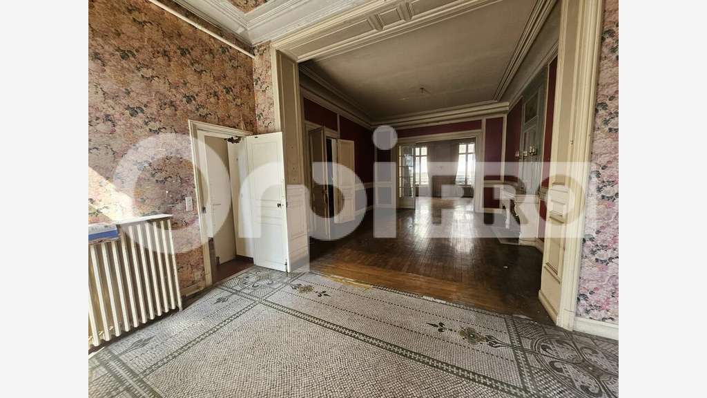 Maison de caractère 280m² à vendre Reims Bld Lundy
