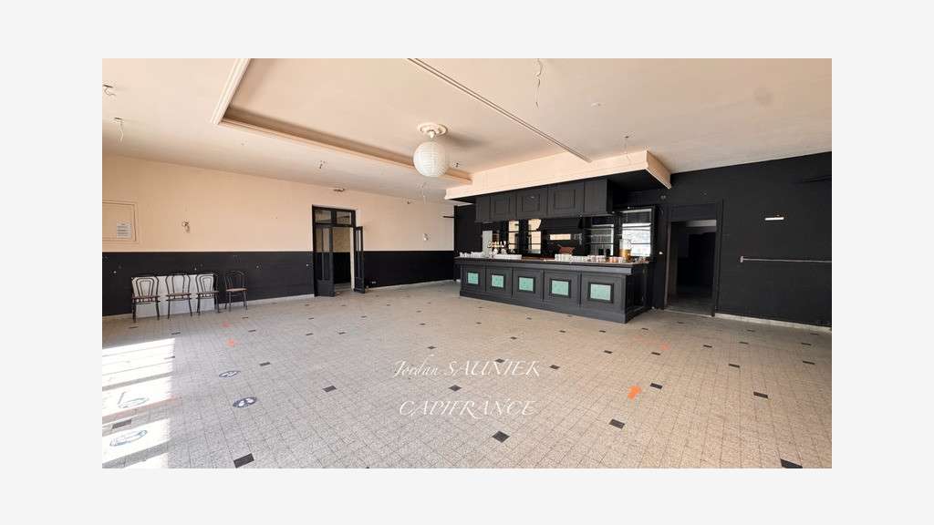Immeuble de 418m² à vendre à Revel bvd République