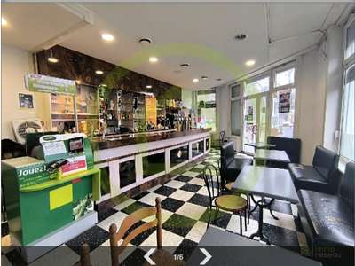 Vente immeuble bar PMU de 159m² à Roubaix
