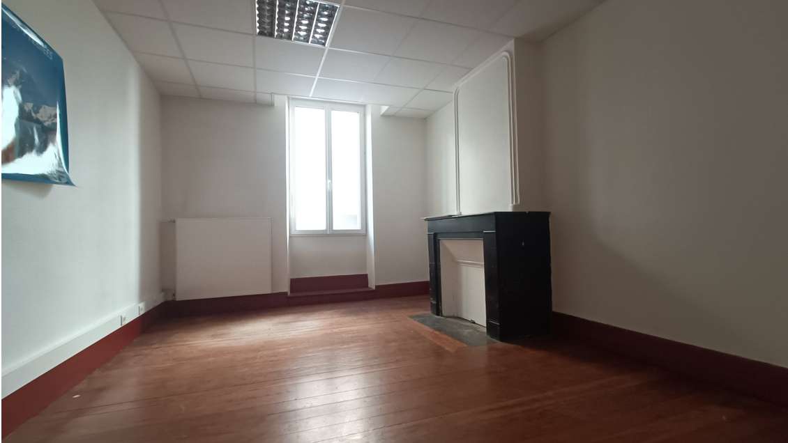 A vendre immeuble 150m² centre-ville St-Affrique
