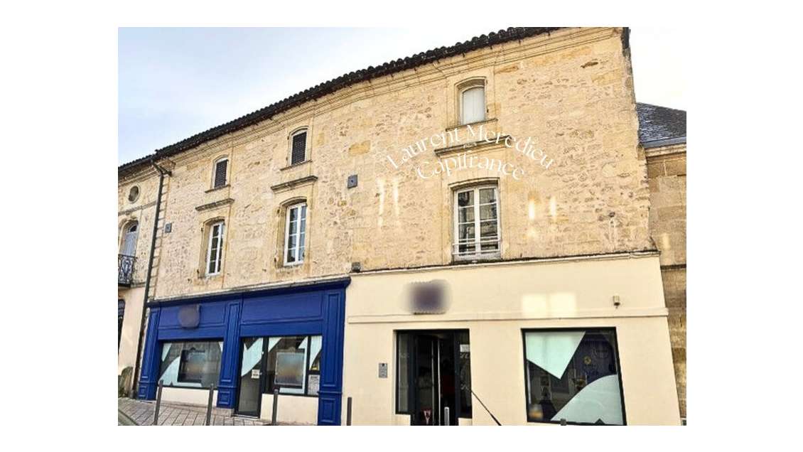 Immeuble de caractère en pierre - Investissement