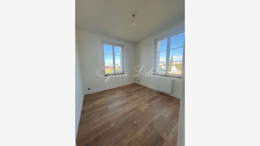 Immeuble à vendre SAINT CYR SUR LOIRE (37)