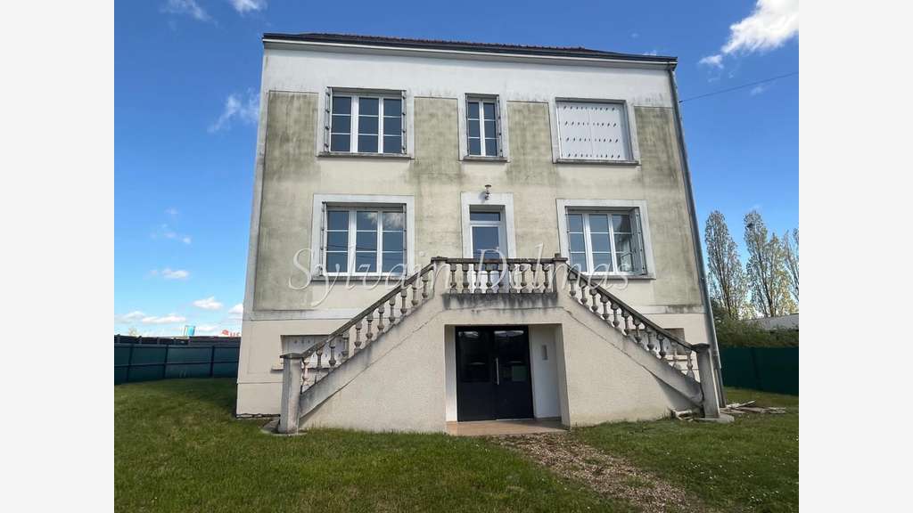 Immeuble à vendre SAINT CYR SUR LOIRE (37)