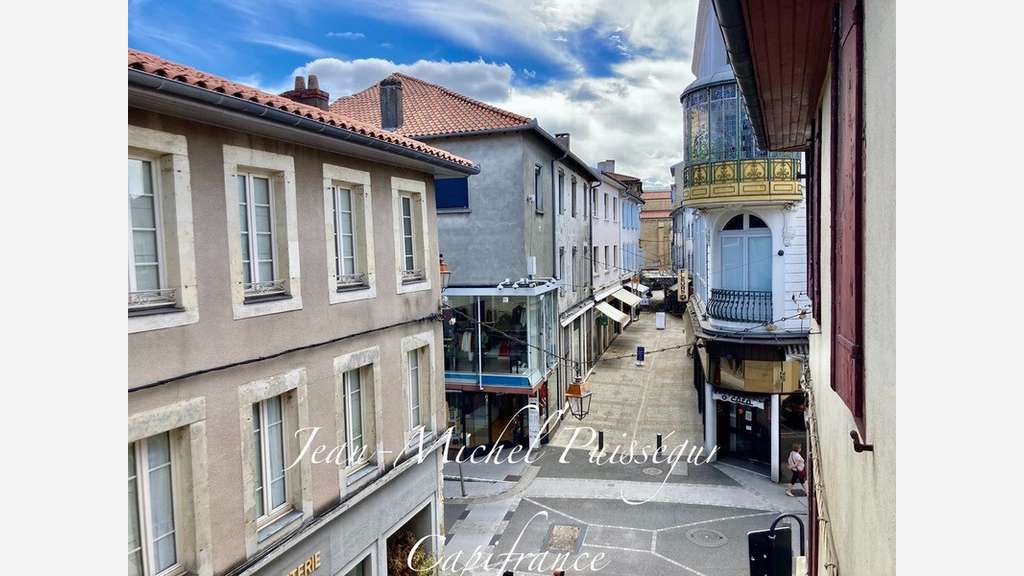 Immeuble de 350m² à vendre à Saint-Gaudens
