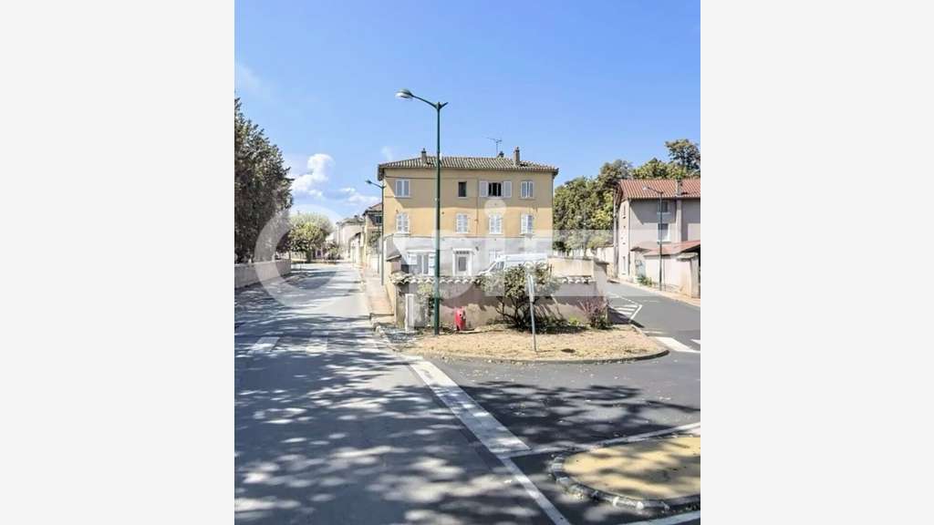 A vendre immeuble de rapport St-Georges-de-Reneins