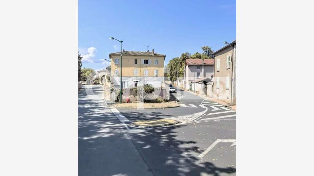 A vendre immeuble de rapport St-Georges-de-Reneins