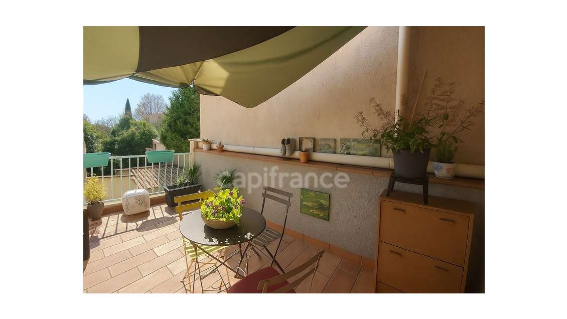 T4 + 10 garages + 4 parkings 89m² Saint-Gilles