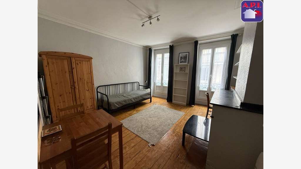 Immeuble de rapport en plein centre de St Girons