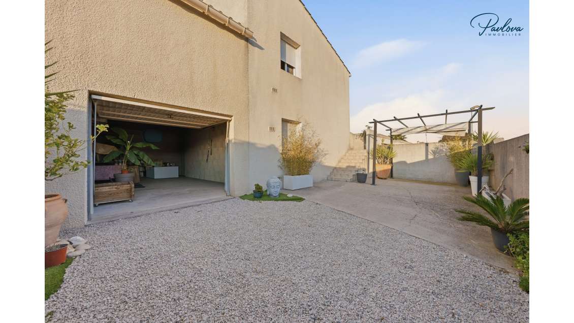 Immeuble de rapport à vendre à Saint-Just