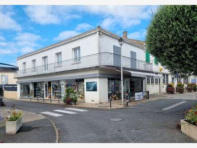 Vente immeuble mixte empl N°1 St-Pierre Oléron