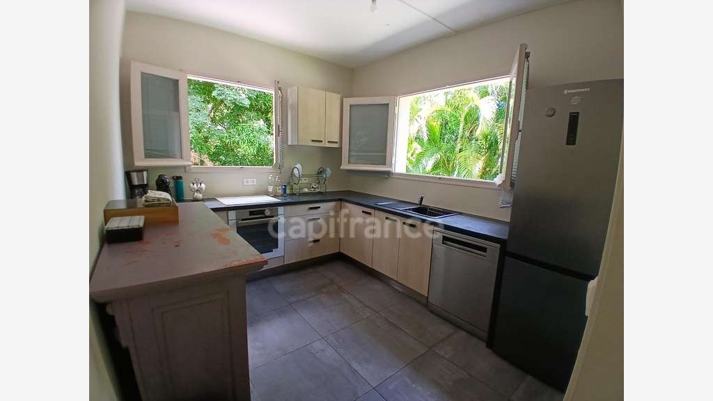 Vente ensemble immobilier de 180m² à Sainte-Luce