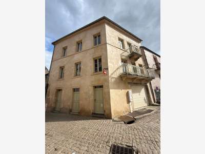 Immeuble 180m² à vendre à Semur en Auxois centre