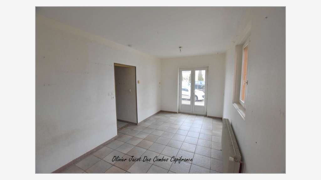 Immeuble de 121m² à vendre à Sochaux (25)