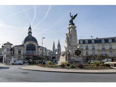 Vente Immeubles commerciaux / Mixtes à Soissons