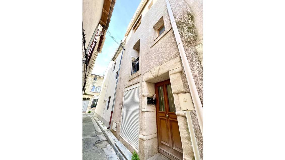 AV magnifique immeuble de rapport rénové Tarascon