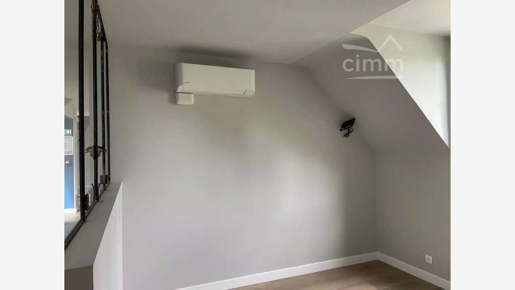 Immeuble professionnel 355m² à Tours centre