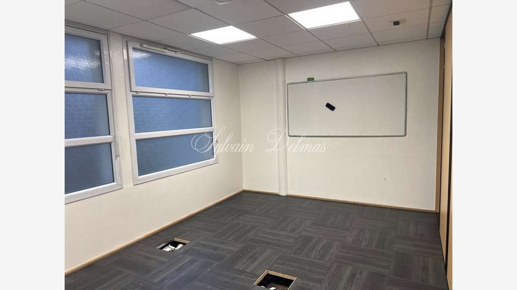 Immeuble de bureaux à vendre à Tours centre 