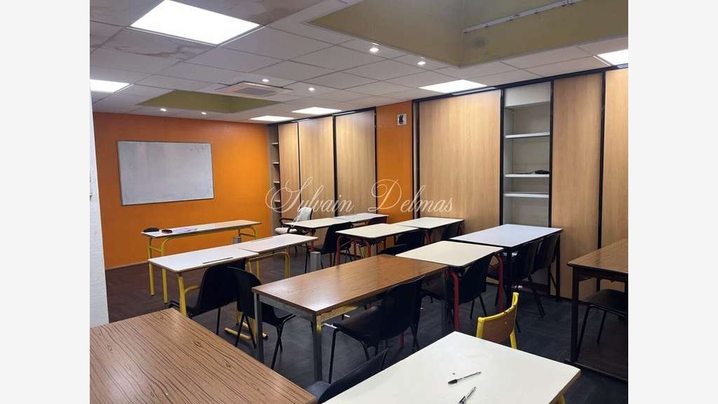 Immeuble de bureaux à vendre à Tours centre 