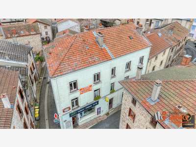 Vente immeuble 400m² au centre d’Usson-en-Forez