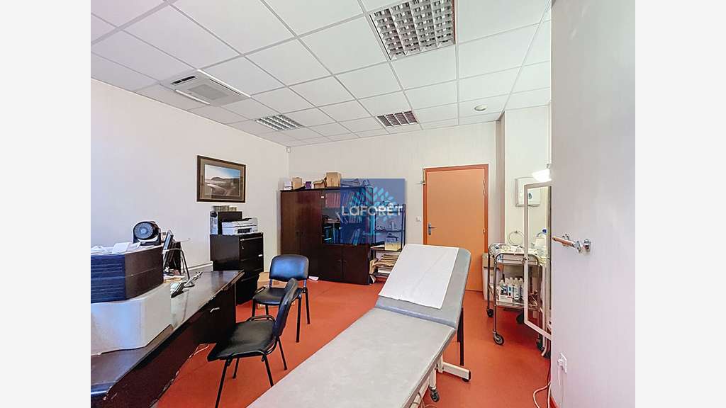 Local professionnel 193m² loué à Valenciennes